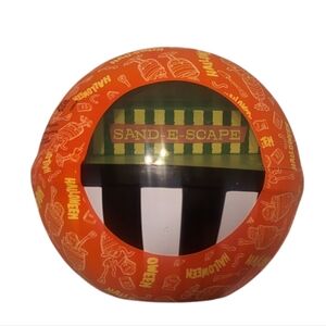 Beetlejuice mini verse Sandworm